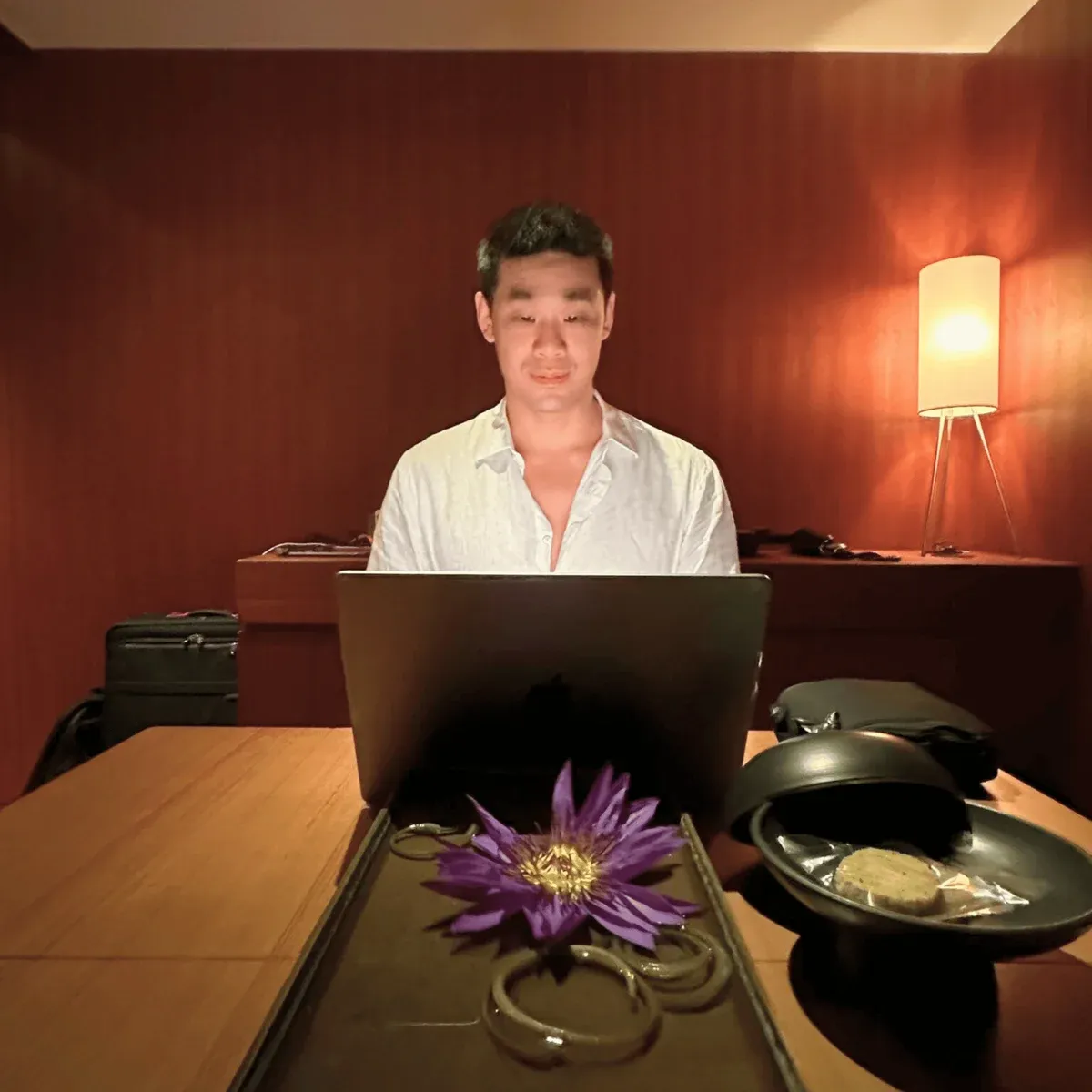 Aaron Lynn, Services